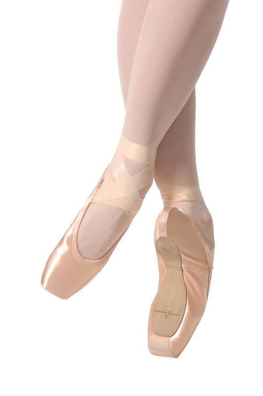 ballet pointe shoes